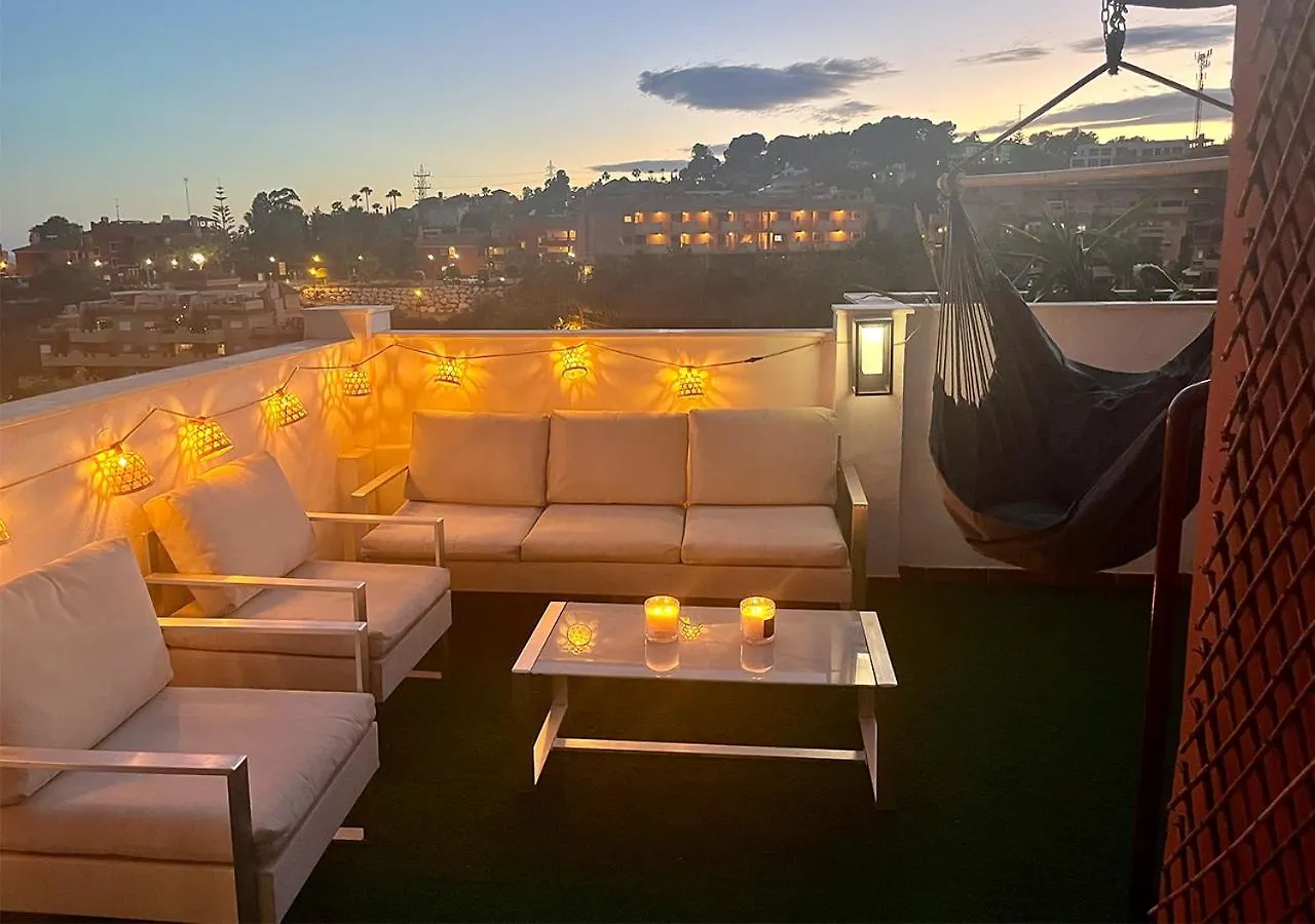 Apartment Penthouse Paradise Marbella - Jacuzzi & Sea Views!